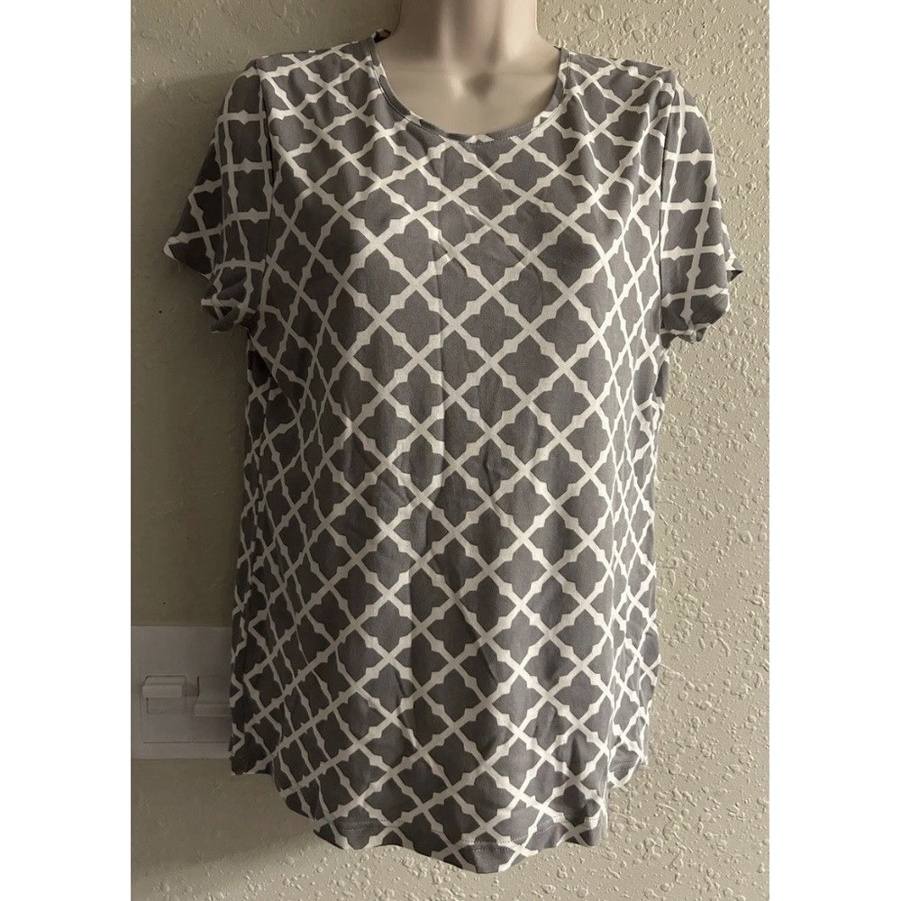 New Medium Croft & Barrow Fashion Made Comfortable Top #1260*8**